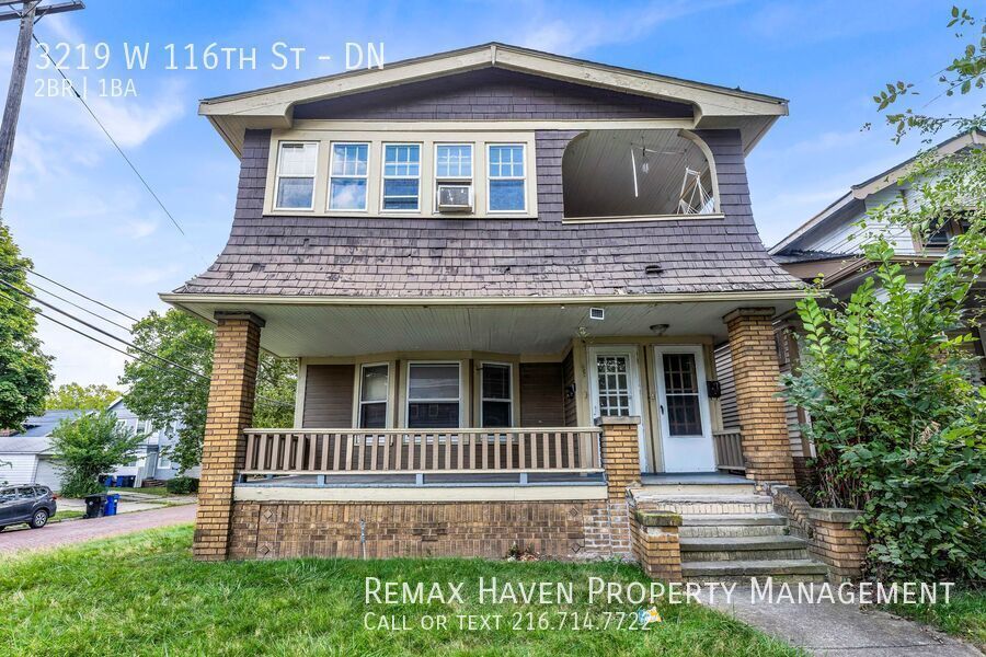 3219 W 116th St | DN, Cleveland - Spacious 2-bed 1-bath multi-family home! property image