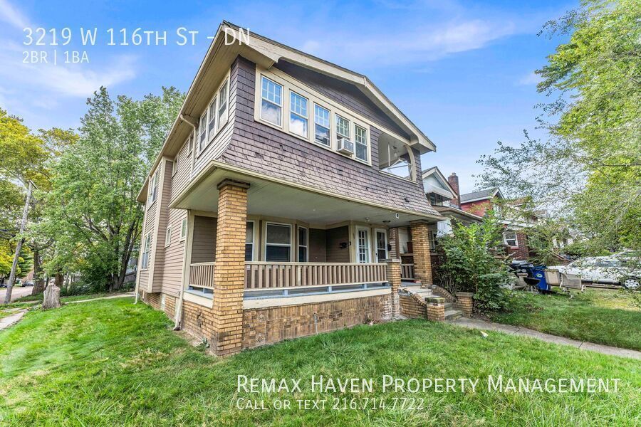 3219 W 116th St | DN, Cleveland - Spacious 2-bed 1-bath multi-family home! property image