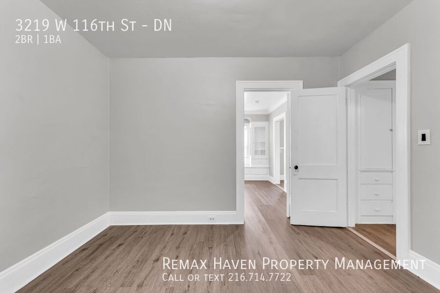 3219 W 116th St | DN, Cleveland - Spacious 2-bed 1-bath multi-family home! property image