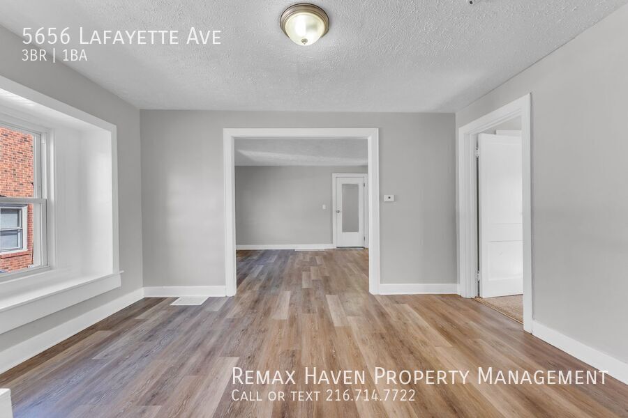 5656 Lafayette Ave, Maple Heights - Spacious 3-bed 1-bath single-family home! property image