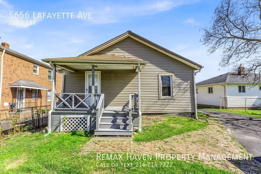 5656 Lafayette Ave, Maple Heights - Spacious 3-bed 1-bath single-family home! property image