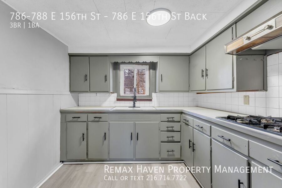 786 E 156th St | Rear House, Cleveland - Spacious 3-bed 1-bath multi-family home!  property image