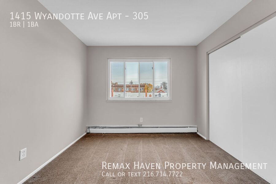 1415 Wyandotte Ave | Unit 305, Lakewood - Spacious 1-bed 1-bath apartment! property image