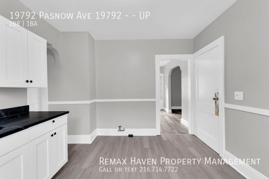 19792 Pasnow UP, Euclid - 2 bed 1 bath UP unit of this 2 family home! property image