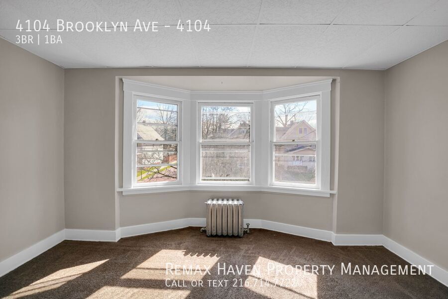 4104 Brooklyn Ave | Left Side, Cleveland - Spacious 3-bed 1-bath multi-family home! property image