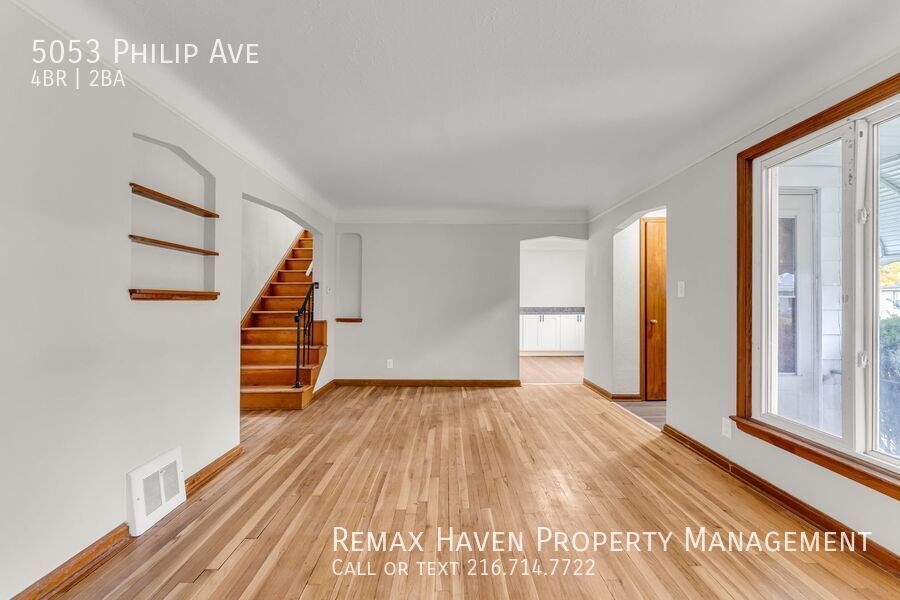 5053 Philip Ave, Maple Heights - Spacious 4-bed 2-bath single-family home! property image
