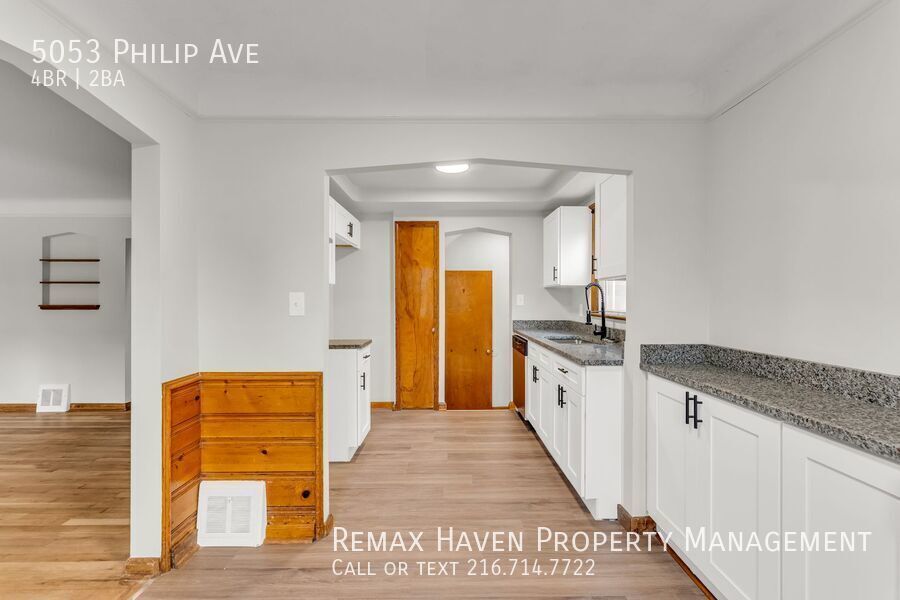 5053 Philip Ave, Maple Heights - Spacious 4-bed 2-bath single-family home! property image