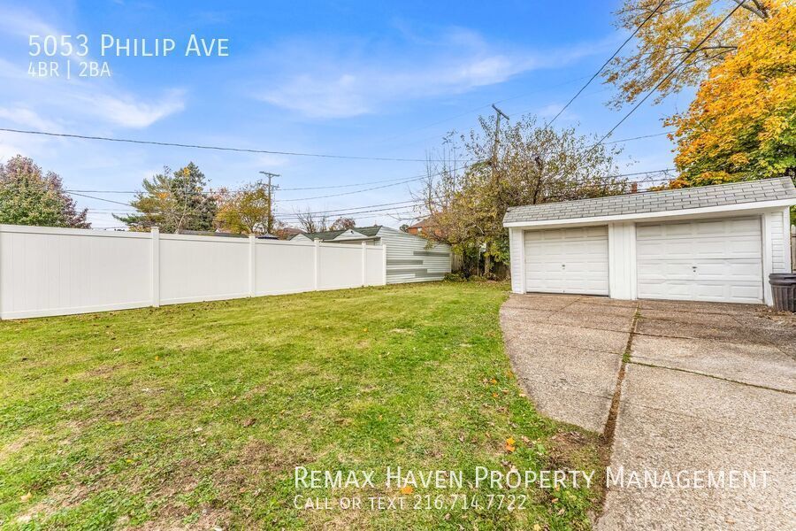 5053 Philip Ave, Maple Heights - Spacious 4-bed 2-bath single-family home! property image