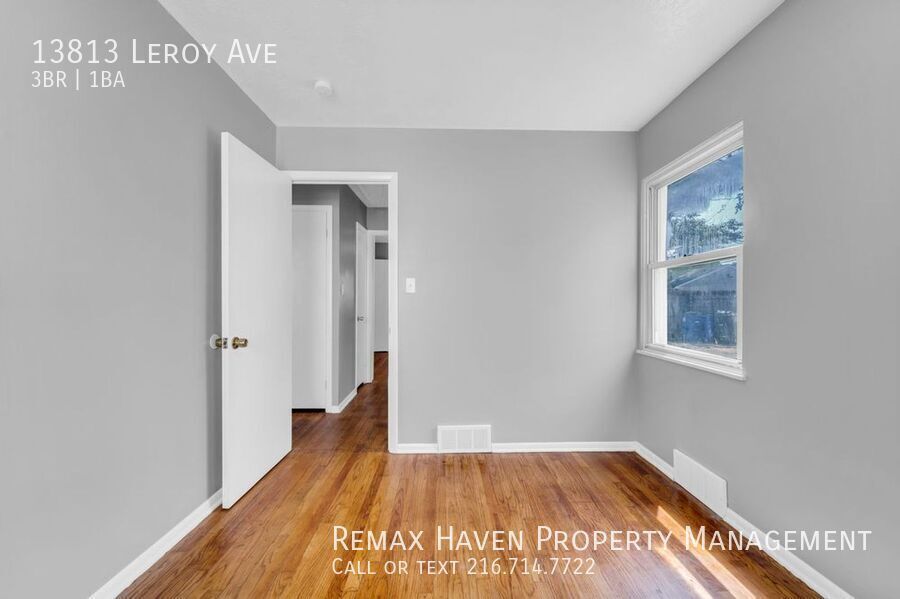 13813 Leroy Ave. Cleveland, OH  - Spacious 3 bed 1 bath home! property image