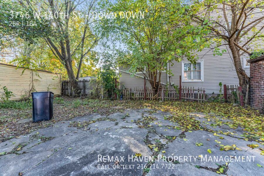 3746 W 140th St | DN, Cleveland - Spacious 2-bed 1-bath multi-family home! property image