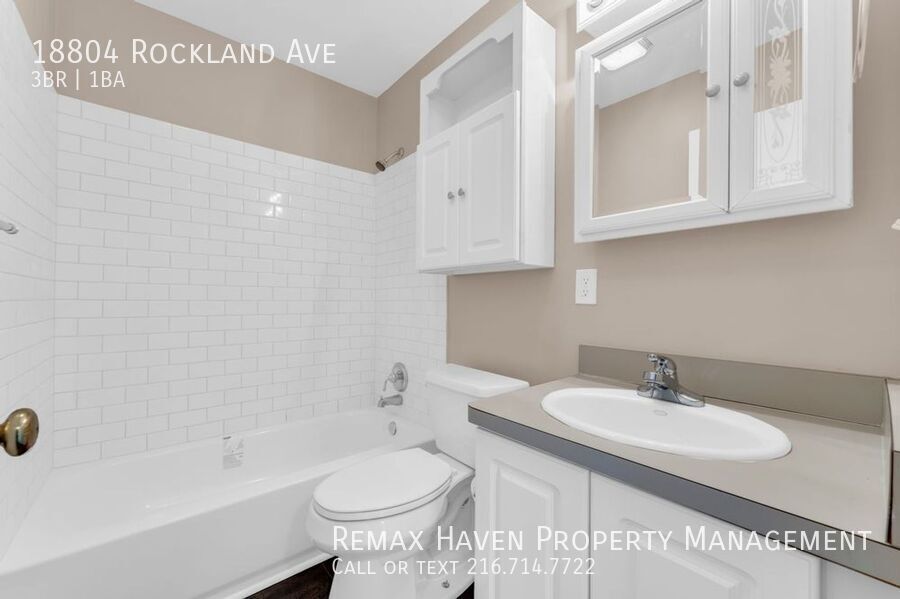 18804 Rockland Ave, Cleveland - Spacious 3-bed 1-bath single-family home! property image