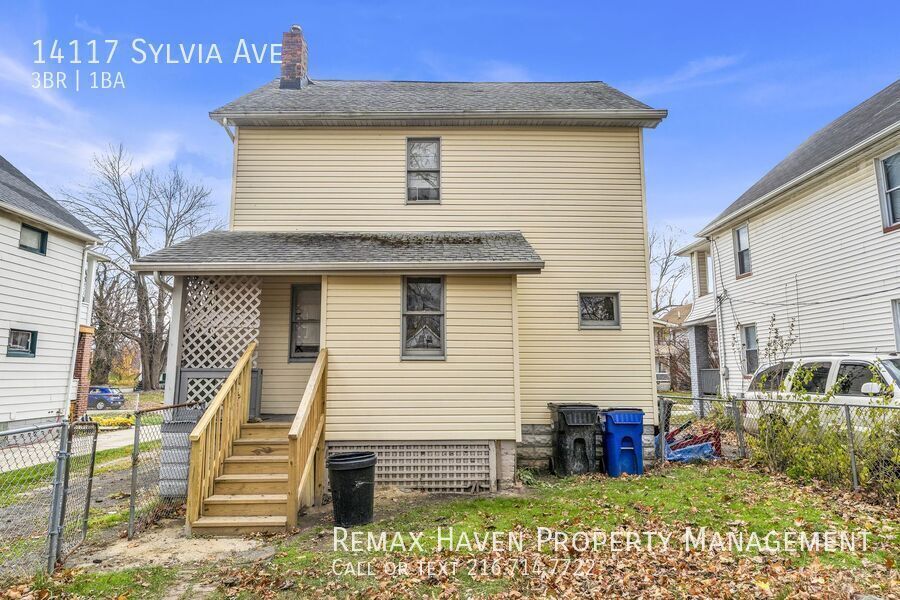 14117 Sylvia Ave, Cleveland - Spacious 3-bed 1-bath single-family home! property image