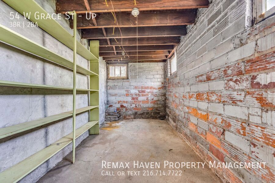 54 W Grace St | UP, Bedford - Spacious 3-bed 2-bath multi-family home! property image