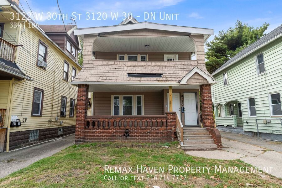3120(3122) W 30th St | DN, Cleveland - Spacious 3-bed 1-bath multi-family home! property image