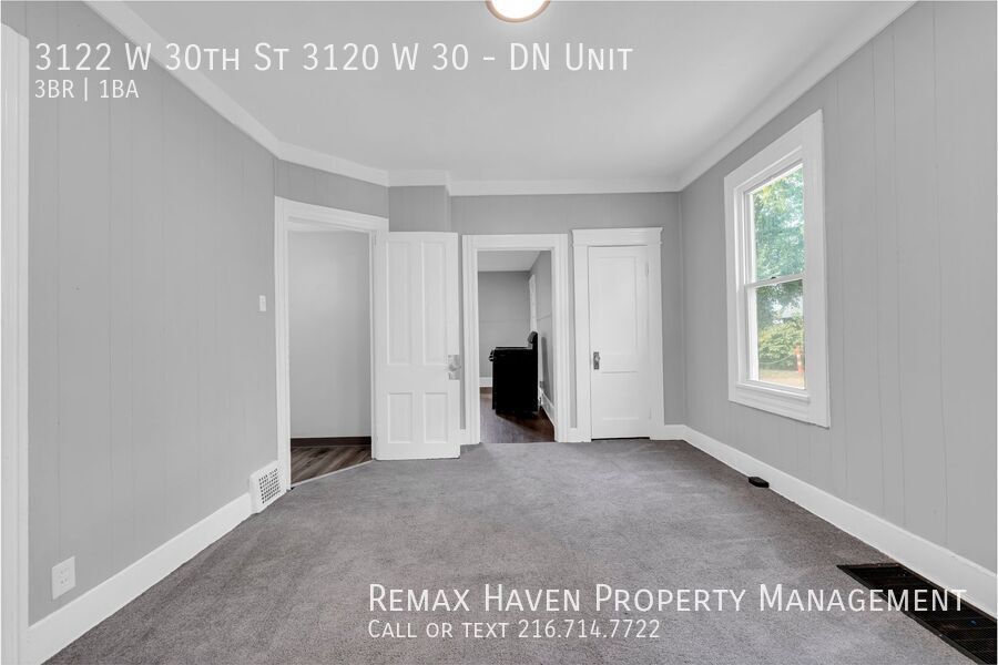 3120(3122) W 30th St | DN, Cleveland - Spacious 3-bed 1-bath multi-family home! property image