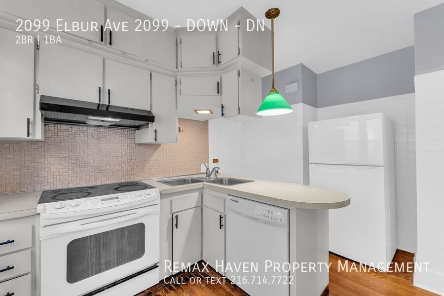 2099 Elbur | DN, Lakewood - Spacious 2-bed 1-bath multi-family home! property image