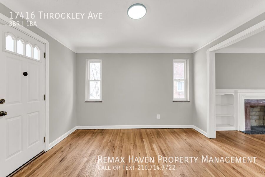 17416 Throckley Ave, Cleveland - Spacious 3-bed 1-bath single-family home! property image