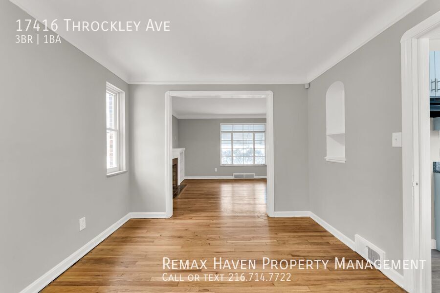 17416 Throckley Ave, Cleveland - Spacious 3-bed 1-bath single-family home! property image
