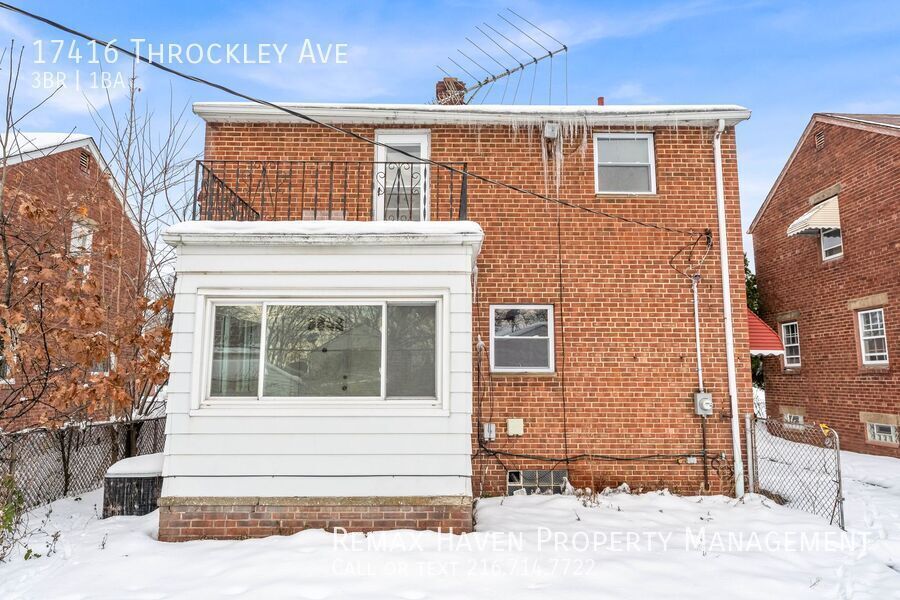 17416 Throckley Ave, Cleveland - Spacious 3-bed 1-bath single-family home! property image