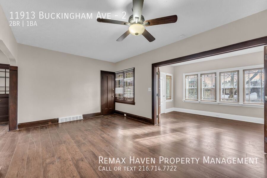 11913 Buckingham Ave | UP, Cleveland - Spacious 2-bed 1-bath multi-family home! property image