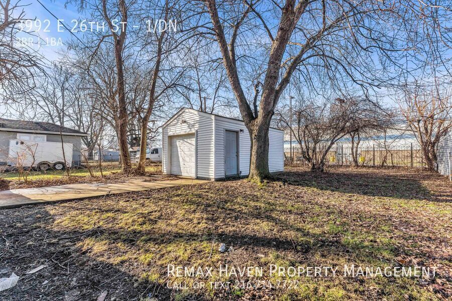 3992 E 26th St | DN, Newburgh Heights - Spacious 2-bed 1-bath multi-family home!  property image