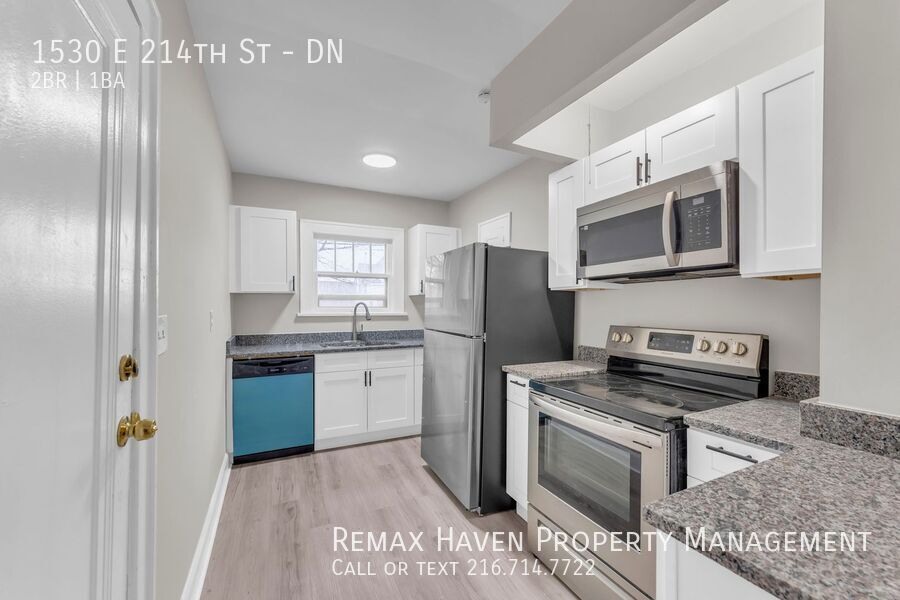 1530 E 214th St | DN, Euclid - Spacious 2-bed 1-bath multi-family home!  property image