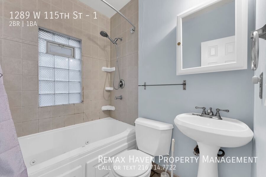 1289 W 115th St | Unit 1, Cleveland - Spacious 2-bed 1-bath multi-family home!  property image