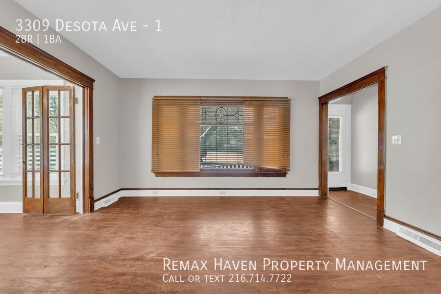 3309 Desota Ave | Unit 1, Cleveland Heights - Spacious 2-bed 1-bath multi-family home!  property image