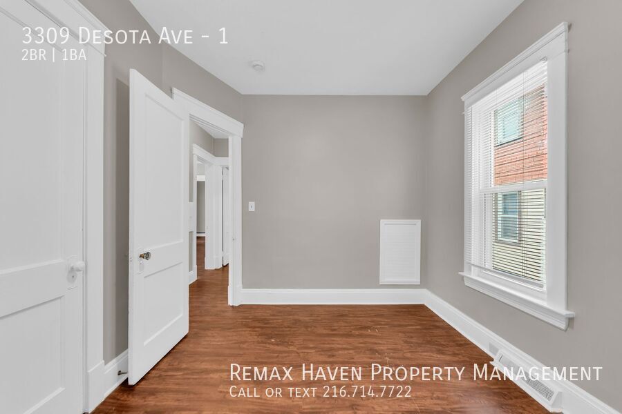 3309 Desota Ave | Unit 1, Cleveland Heights - Spacious 2-bed 1-bath multi-family home!  property image