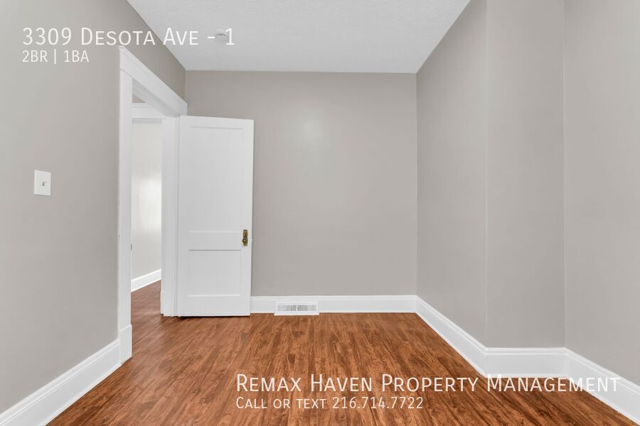 3309 Desota Ave | Unit 1, Cleveland Heights - Spacious 2-bed 1-bath multi-family home!  property image