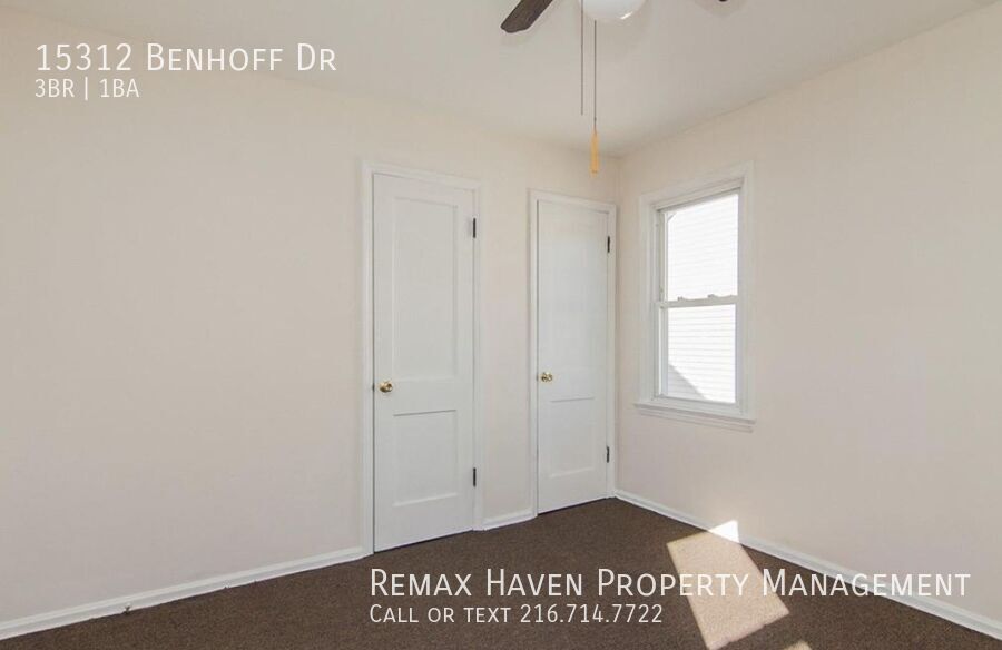 15312 Benhoff Dr, Maple Heights - Spacious 3-bed 1-bath single-family home! property image