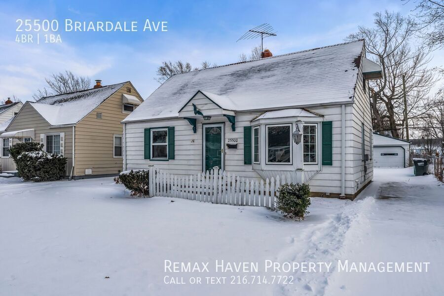 25500 Briardale Ave, Euclid - Spacious 4-bed 1 -bath single-family home! property image