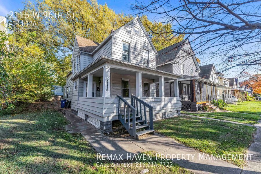 2115 W 96th St, Cleveland - Spacious 4-bed 1-bath single-family home! property image