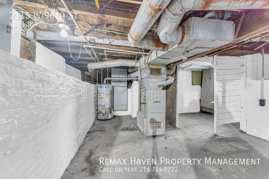 2115 W 96th St, Cleveland - Spacious 4-bed 1-bath single-family home! property image