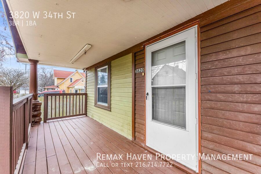 3820 W 34th St, Cleveland - Spacious 3-bed 1-bath single-family home! property image