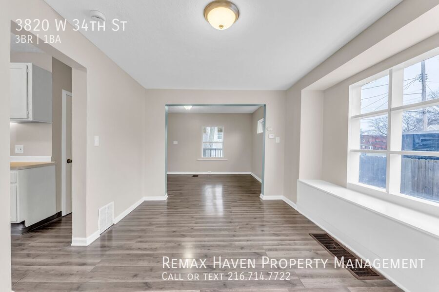 3820 W 34th St, Cleveland - Spacious 3-bed 1-bath single-family home! property image