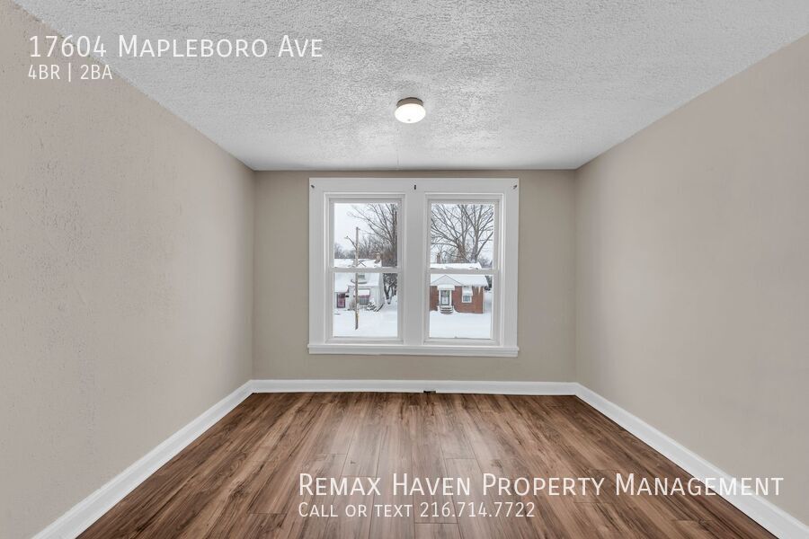 17604 Mapleboro Ave, Maple Heights - Spacious 4 -bed 1.5 -bath single-family home! property image
