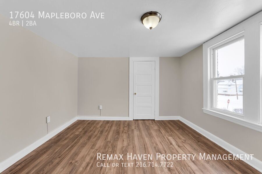 17604 Mapleboro Ave, Maple Heights - Spacious 4 -bed 1.5 -bath single-family home! property image