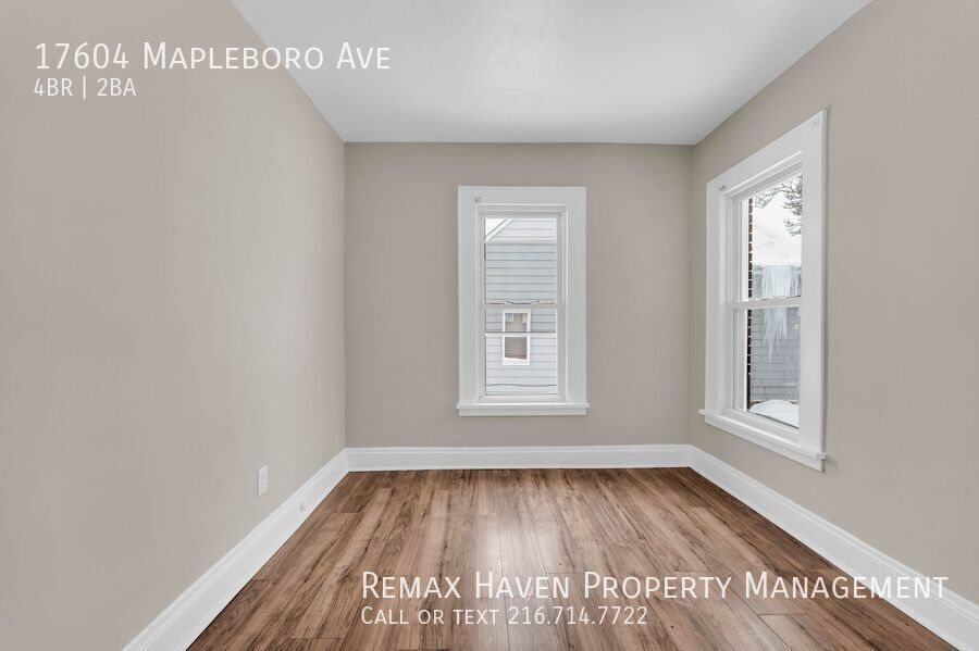 17604 Mapleboro Ave, Maple Heights - Spacious 4 -bed 1.5 -bath single-family home! property image