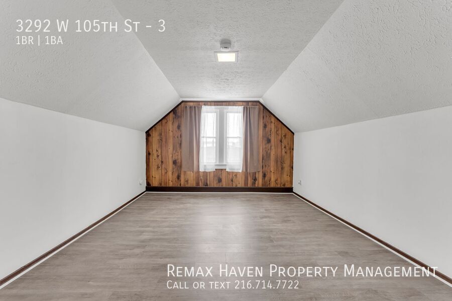 3292 W 105th St | Unit 3, Cleveland - Spacious 1-bed 1-bath multi-family home!  property image