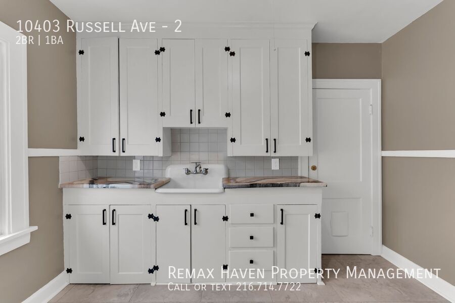 10403 Russell Ave | Unit 2, Garfield Heights - Welcome to this recently renovated 2-bedroom, 1-bath home located on a quiet residential street in Garfield Heights, Ohio property image