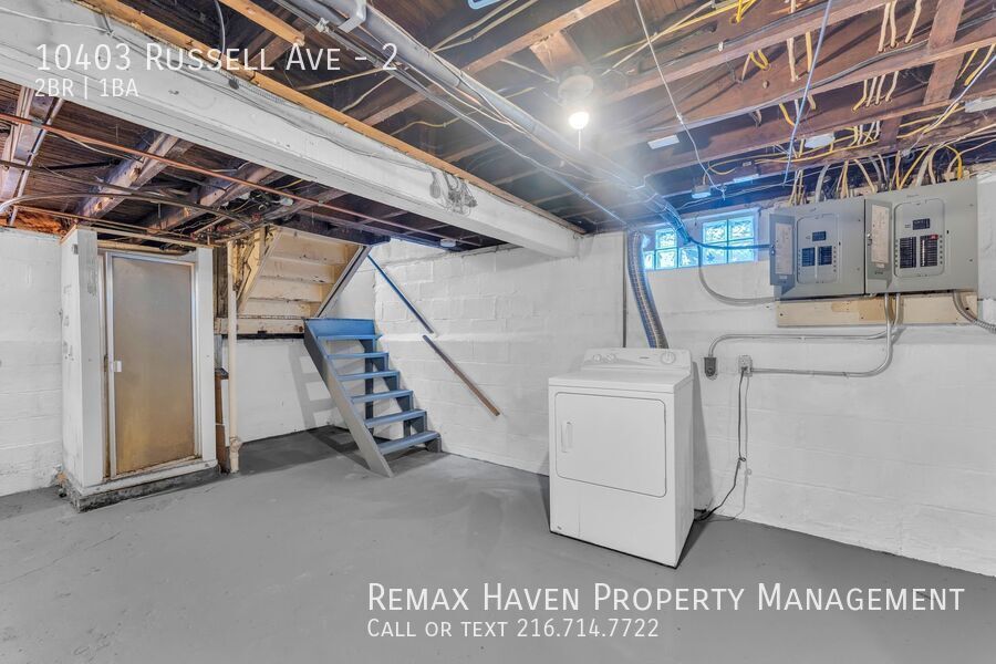 10403 Russell Ave | Unit 2, Garfield Heights - Welcome to this recently renovated 2-bedroom, 1-bath home located on a quiet residential street in Garfield Heights, Ohio property image