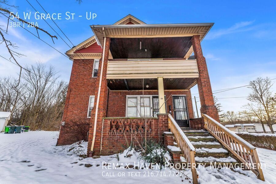 54 W Grace St | UP, Bedford - Spacious 3-bed 2-bath multi-family home! property image