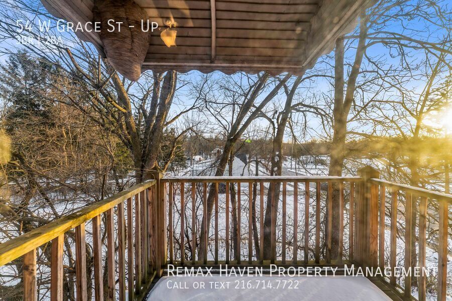 54 W Grace St | UP, Bedford - Spacious 3-bed 2-bath multi-family home! property image