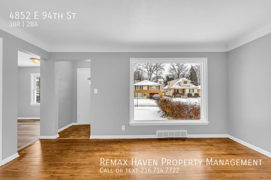 4852 E 94th St, Garfield Heights - Spacious 3-bed 1.5 -bath single-family home! property image