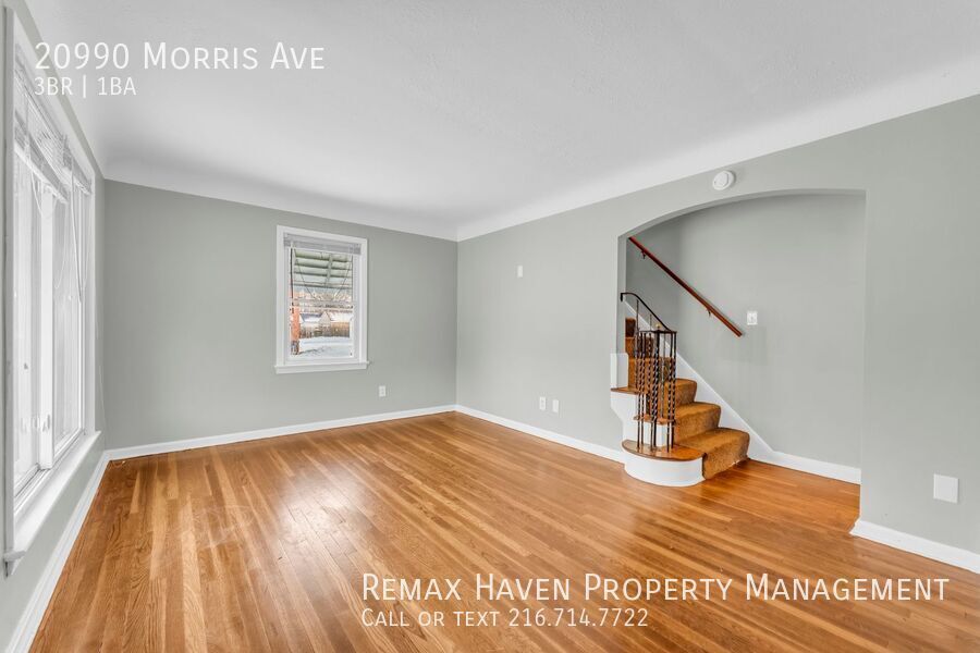 20990 Morris Ave, Euclid - Spacious 3-bed 1-bath single-family home! property image