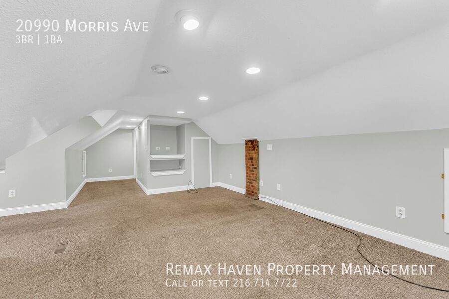 20990 Morris Ave, Euclid - Spacious 3-bed 1-bath single-family home! property image