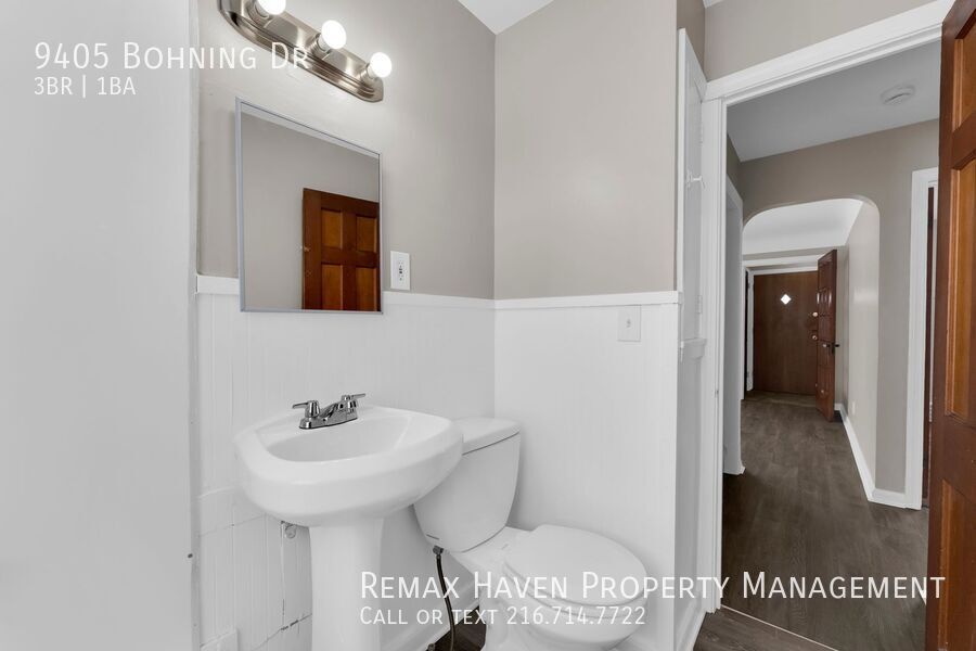 9405 Bohning Dr, Garfield Heights - Spacious 3-bed 1 -bath single-family home! property image