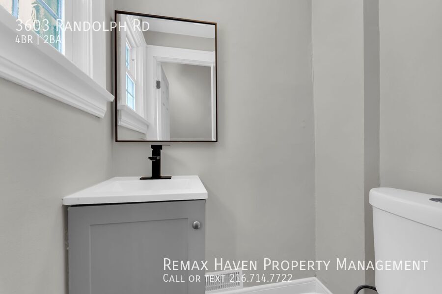 3603 Randolph Rd, Cleveland Heights - Spacious 4-bed 1.5-bath single-family home! property image