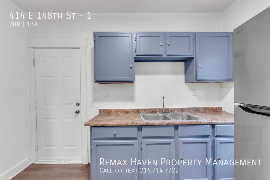 414 E 148th St | DN, Cleveland - Spacious 2-bed 1-bath multi-family home!  property image